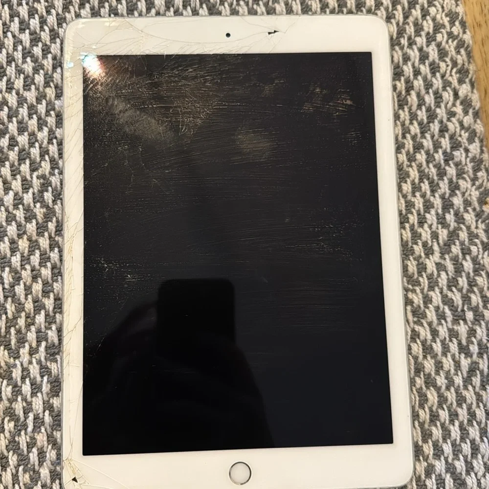 iPad Pro 9.7